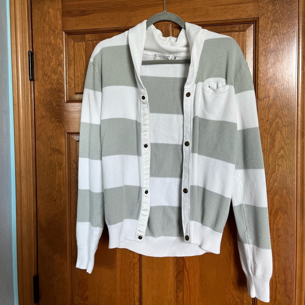 Knit sweater- Shades of grey by Micah Cohen